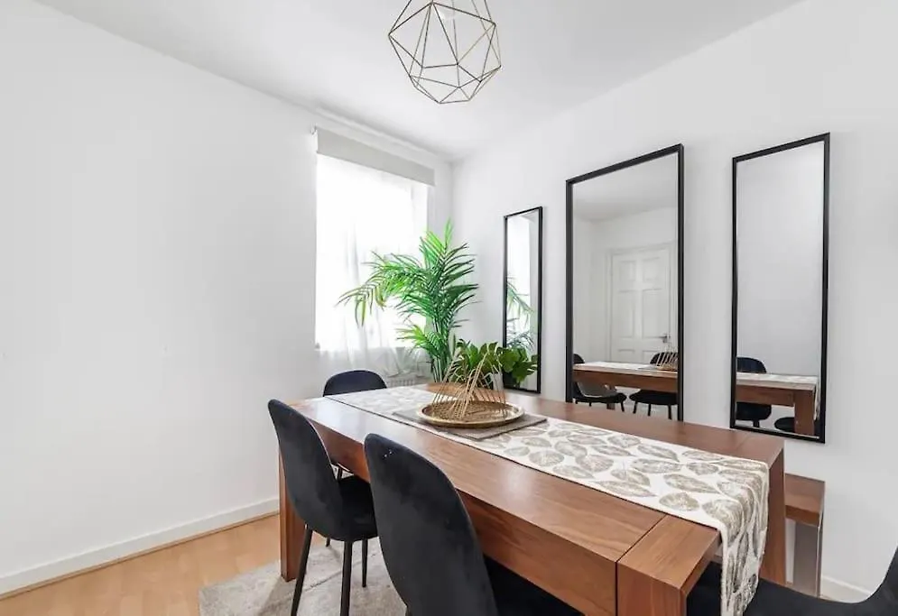 London Townhouse Villa